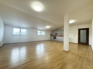 Pronájem bytu 2+kk, Šternberk, Jívavská, 79 m2