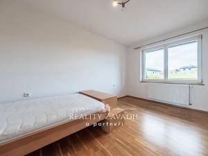 Prodej rodinného domu, Chvaletice, Budovatelů, 350 m2