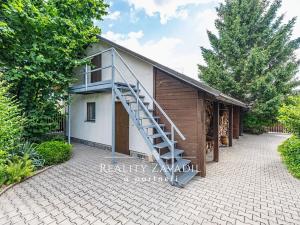 Prodej rodinného domu, Chvaletice, Budovatelů, 350 m2