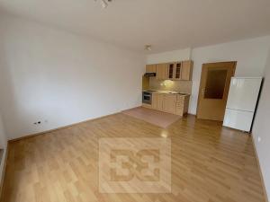 Pronájem bytu 1+kk, Praha - Letňany, Beranových, 31 m2