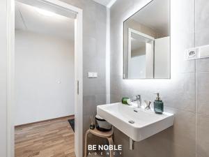 Prodej bytu 2+kk, Praha - Vysočany, Fafkových, 33 m2