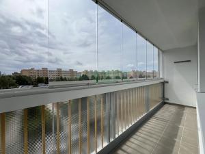 Pronájem bytu 2+kk, Praha - Řepy, Makovského, 56 m2