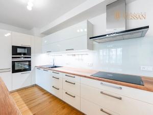 Prodej bytu 3+kk, Praha - Vršovice, Archangelská, 82 m2
