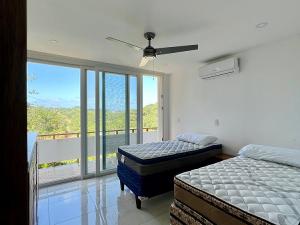 Prodej rodinného domu, Coxen Hole, Roatán, Honduras, 343 m2