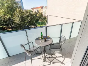 Pronájem bytu 1+kk, Praha - Žižkov, Seifertova, 32 m2
