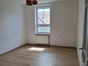 Pronájem bytu 2+1, Olomouc, Dobrovského, 78 m2