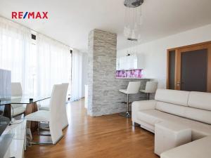Pronájem bytu 3+kk, Praha - Žižkov, Ke kapslovně, 97 m2