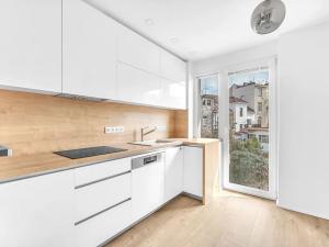Pronájem bytu 2+1, Hradec Králové, Masarykovo náměstí, 67 m2