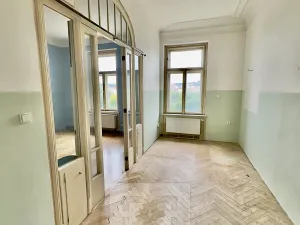 Pronájem bytu 3+1, Praha - Nové Město, Masarykovo nábřeží, 104 m2