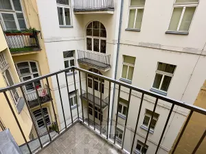 Pronájem bytu 3+1, Praha - Nové Město, Masarykovo nábřeží, 104 m2