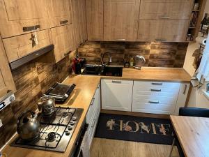 Prodej bytu 3+1, Ostrava, Volgogradská, 68 m2