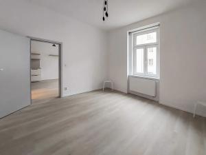Pronájem bytu 2+kk, Praha - Holešovice, Plynární, 44 m2