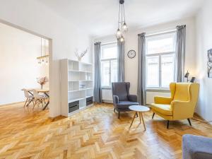 Prodej bytu 3+1, Praha - Smíchov, Zborovská, 100 m2