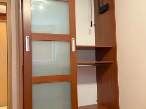 Pronájem bytu 2+kk, Praha - Hlubočepy, Voskovcova, 45 m2
