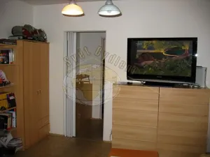 Pronájem bytu 1+kk, Praha - Smíchov, Grafická, 22 m2