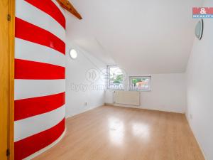 Pronájem bytu 4+kk, Praha, Chlumčanského, 94 m2