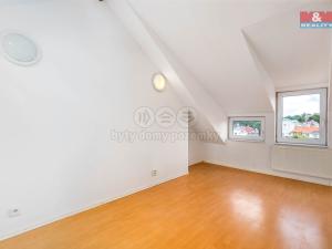 Pronájem bytu 4+kk, Praha, Chlumčanského, 94 m2