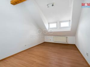 Pronájem bytu 4+kk, Praha, Chlumčanského, 94 m2