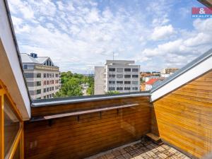 Pronájem bytu 4+kk, Praha, Chlumčanského, 94 m2