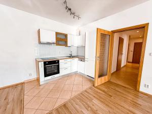 Pronájem bytu 3+kk, Praha - Zličín, Sazovická, 100 m2