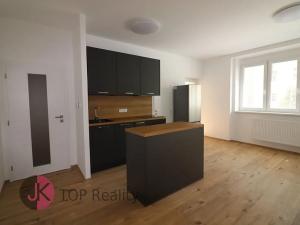 Pronájem bytu 2+kk, Praha - Nusle, Petra Rezka, 54 m2