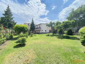 Pronájem rodinného domu, Holubice, Na Čapáku, 165 m2