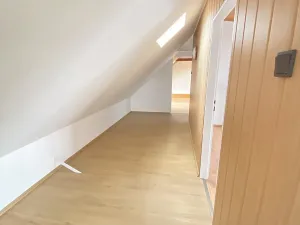 Pronájem rodinného domu, Holubice, Na Čapáku, 165 m2