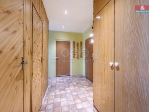 Pronájem bytu 2+1, Chomutov, Holešická, 62 m2
