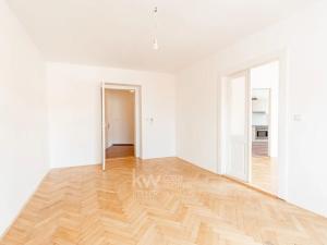 Pronájem bytu 2+1, Praha - Vršovice, Kodaňská, 70 m2