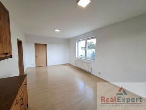 Pronájem bytu 3+kk, Praha - Horní Počernice, V javorech, 63 m2