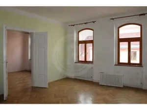 Prodej činžovního domu, České Budějovice, 350 m2