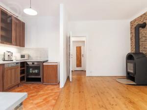 Pronájem bytu 2+kk, Praha - Podolí, Jeremenkova, 63 m2