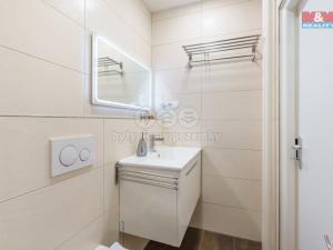 Pronájem bytu 2+1, Nová Role, 1. máje, 57 m2