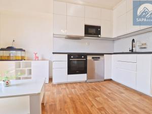 Prodej bytu 3+kk, Praha - Černý Most, Bryksova, 62 m2