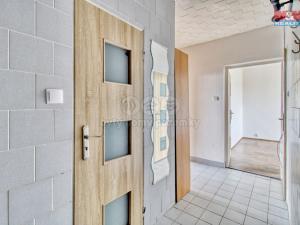 Pronájem bytu 2+1, Chomutov, Jirkovská, 61 m2