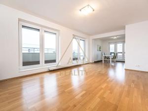 Pronájem bytu 3+1, Praha - Záběhlice, Hyacintová, 100 m2
