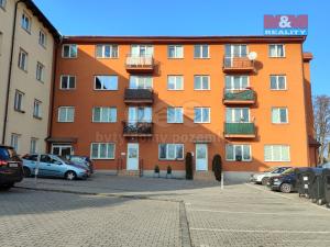 Prodej bytu 3+kk, Šestajovice, Komenského, 48 m2