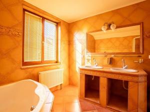 Prodej rodinného domu, Rožmitál pod Třemšínem, Jungmannova, 197 m2
