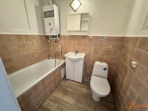 Pronájem bytu 2+kk, Praha - Bubeneč, Národní obrany, 65 m2