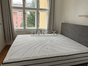 Pronájem bytu 2+kk, Praha - Střešovice, Na Malovance, 52 m2