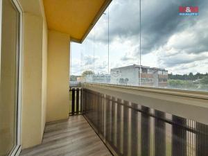 Prodej bytu 3+1, Černovice, Družstevní, 56 m2