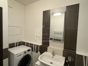 Pronájem bytu 3+kk, Praha - Háje, Jurkovičova, 88 m2