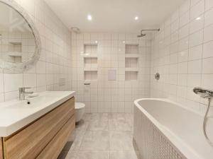 Pronájem bytu 3+kk, Praha - Nové Město, Podskalská, 93 m2
