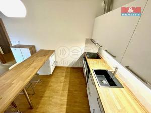 Pronájem bytu 2+kk, Praha, Hálův statek, 65 m2