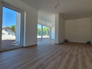 Prodej bytu 2+kk, Kunčice nad Labem, 70 m2