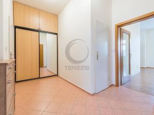 Pronájem bytu 3+kk, Praha - Dolní Měcholupy, Za kovárnou, 72 m2