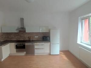 Prodej bytu 3+1, Hradec Králové, Na Kotli, 97 m2