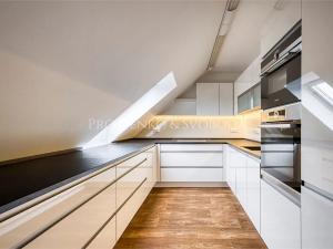 Prodej činžovního domu, České Budějovice, J. Buděšínského, 289 m2