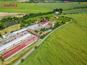 Prodej zemědělské usedlosti, Kladruby, 308 m2
