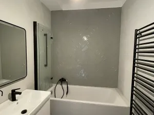 Pronájem bytu 2+kk, Praha - Břevnov, Šlikova, 47 m2